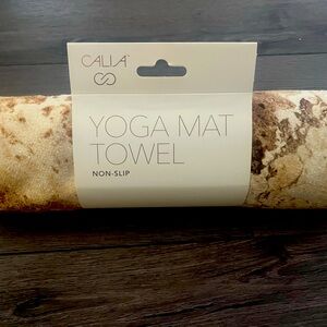 Calia Yoga Mat Towel - nonslip. Unopened
